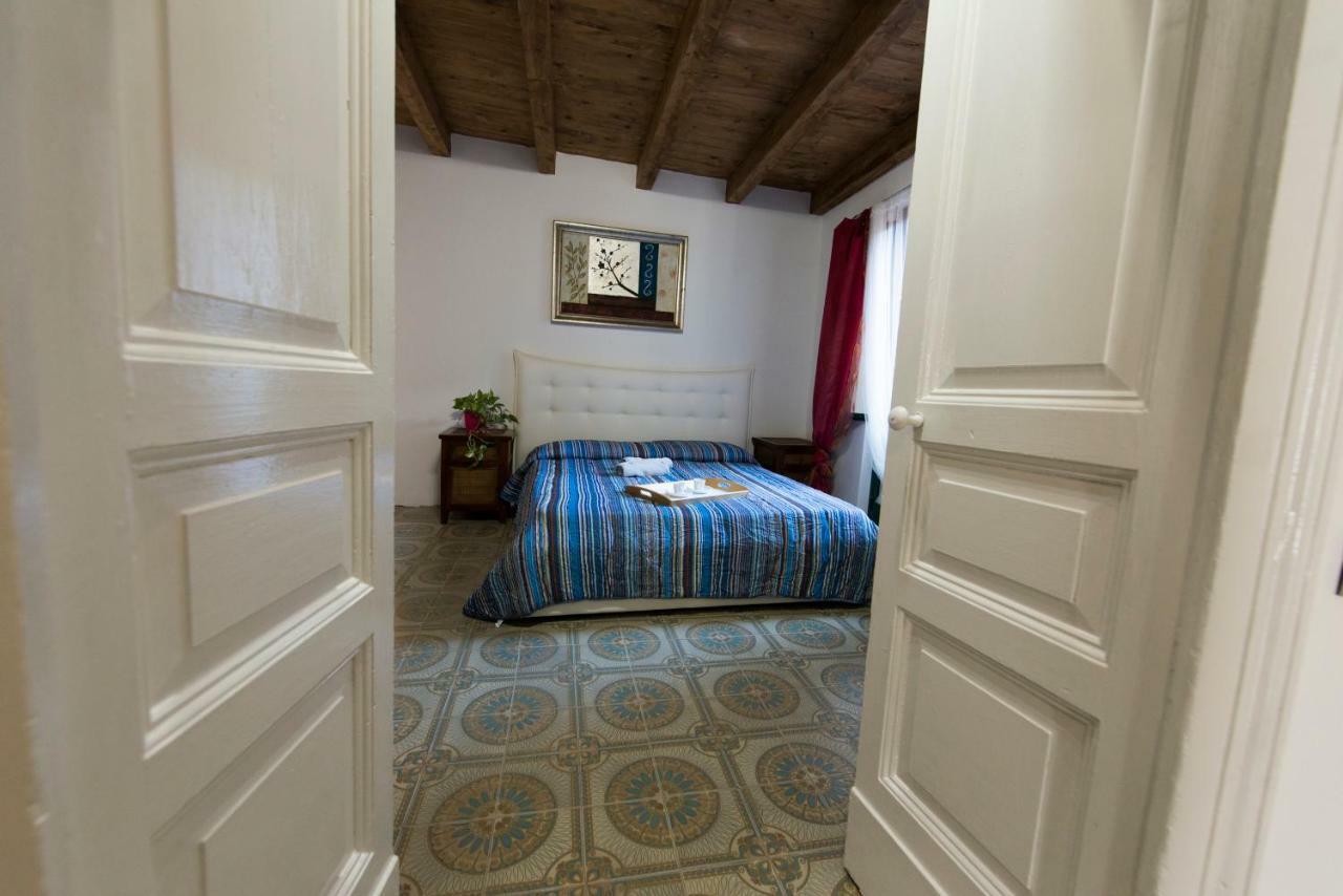 Suite Bellini Apartment Катанія Екстер'єр фото