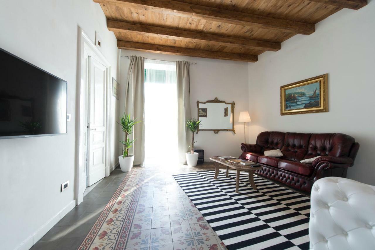 Suite Bellini Apartment Катанія Екстер'єр фото